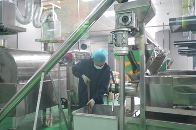 搭乘“绿色通道”，让农产品“自信远航”——食用农产品销售的创新路径